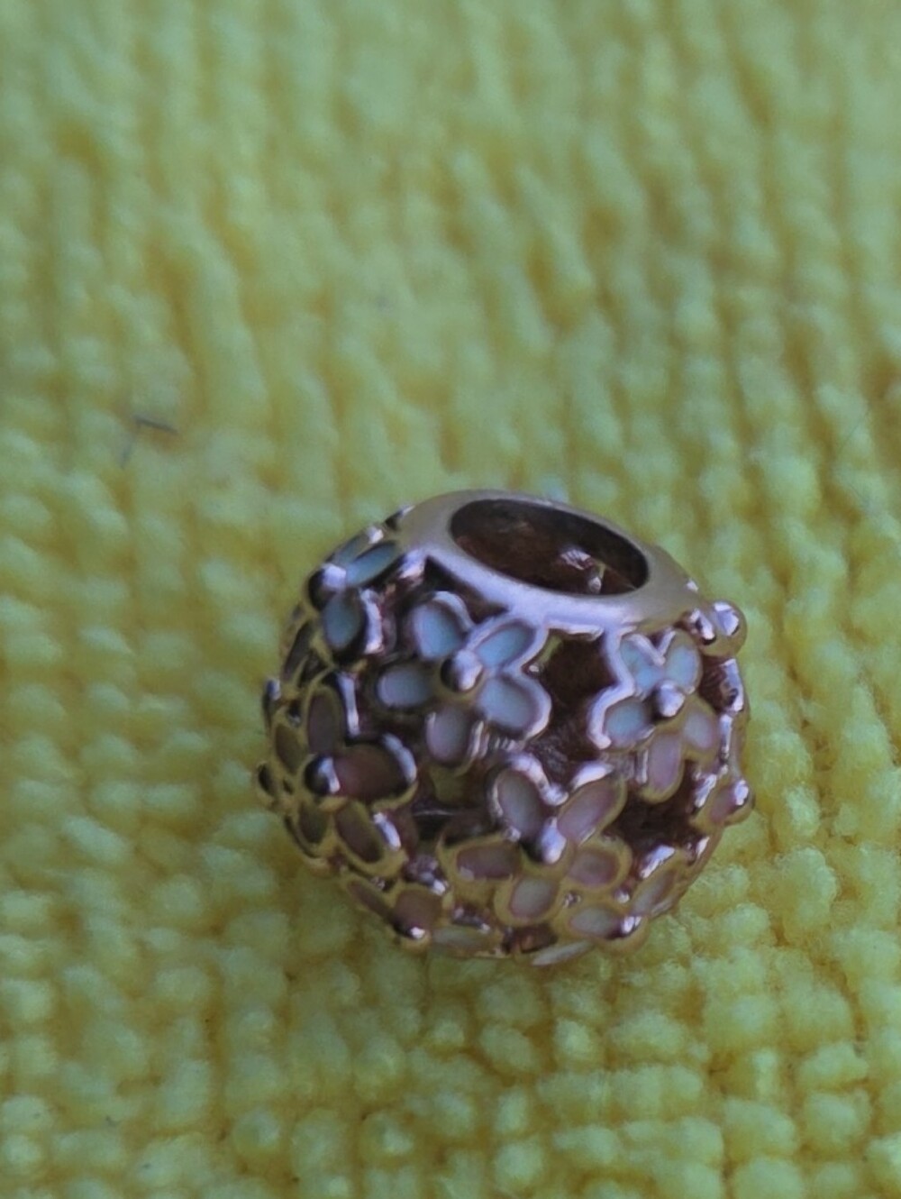 Pandora Rose Gold Daisy Charm